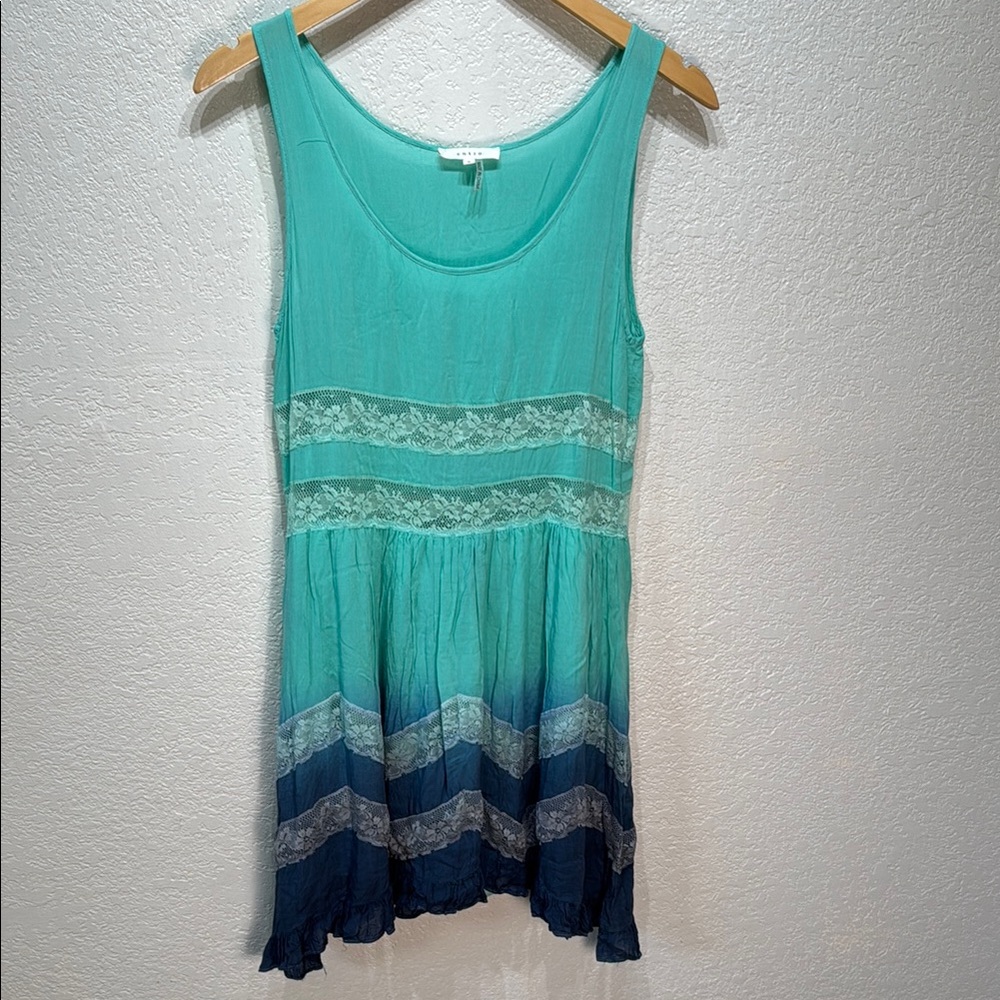 Entro Women's Small Teal Blue Sleeveless A-Line Lace Trim Round Neck Tunic Top‎